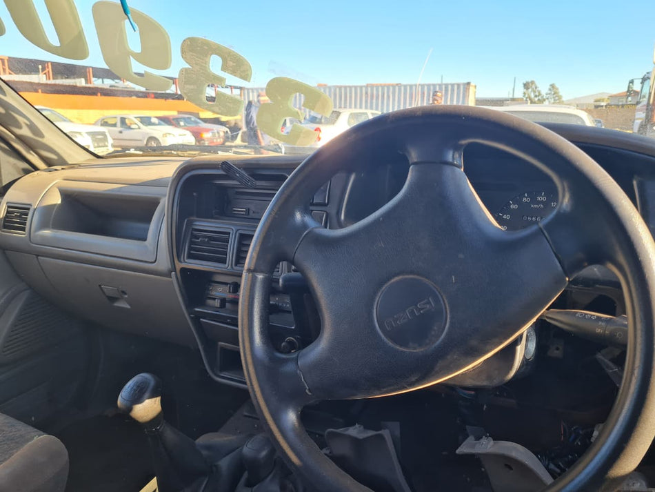 Isuzu KB 280 DT LE 4x4 Non Runner