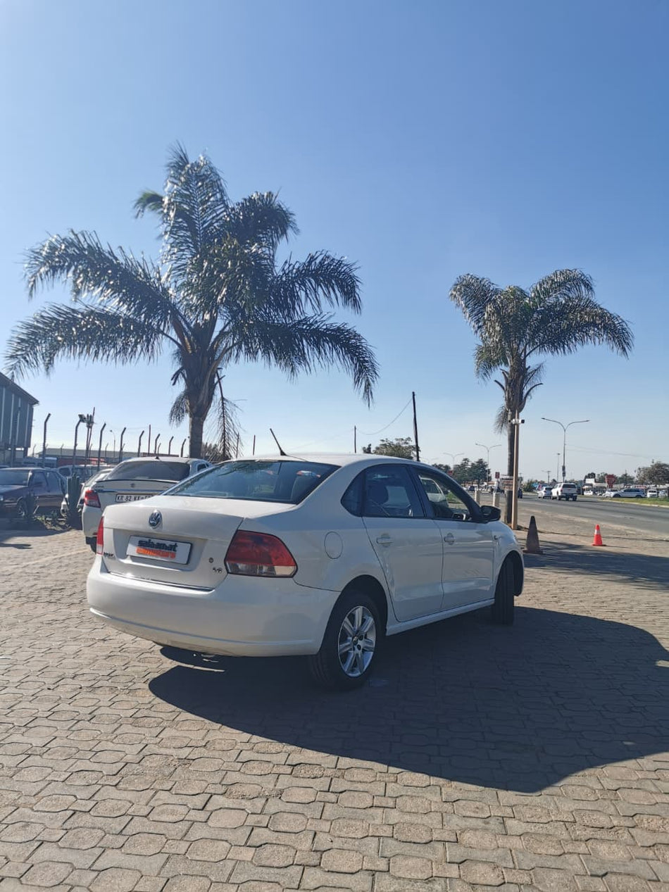 2013 Volkswagen Polo 1.6 Automatic