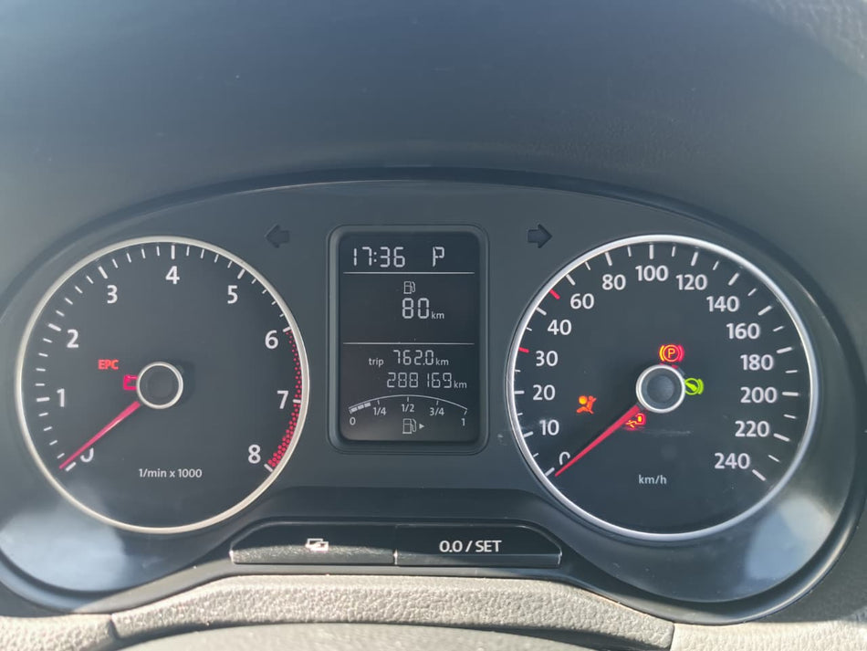2013 Volkswagen Polo 1.6 Automatic