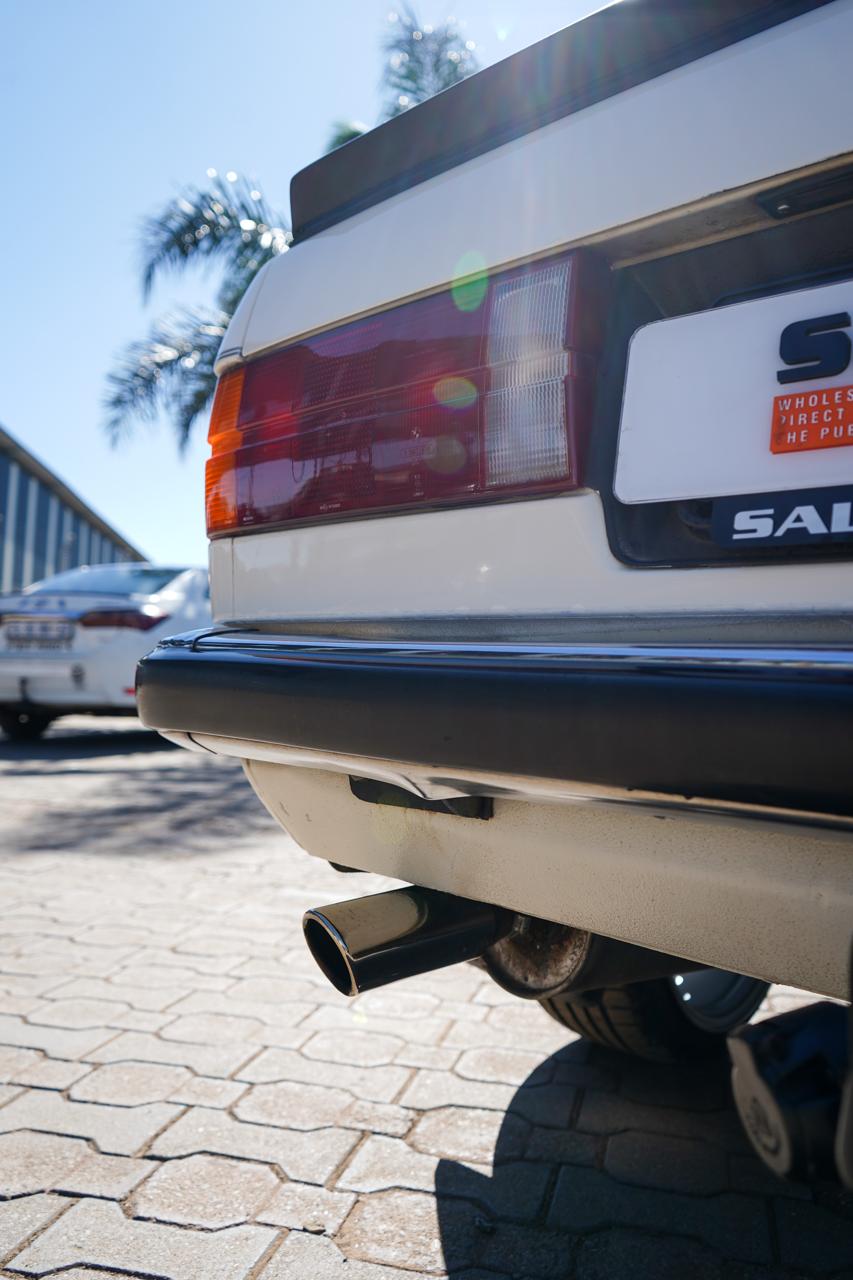 1987 BMW E30 318i Automatic