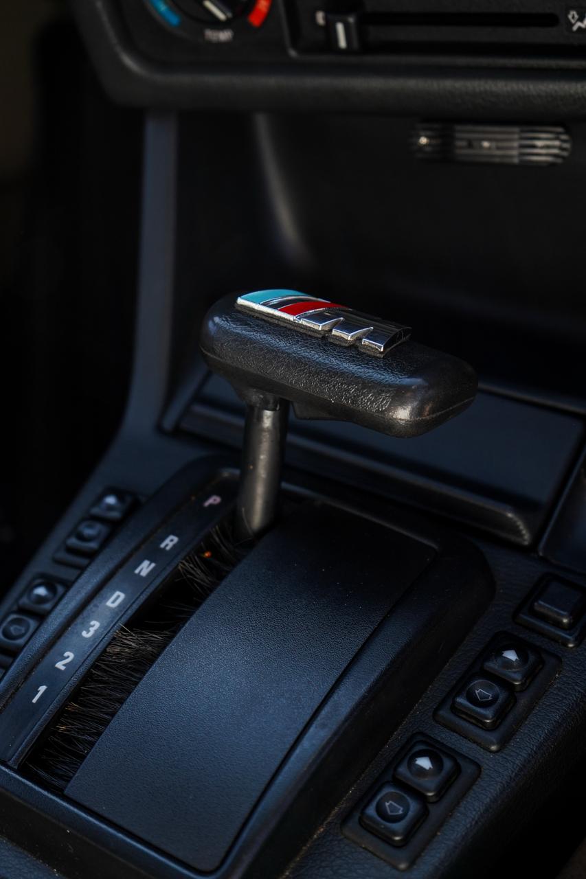 1987 BMW E30 318i Automatic