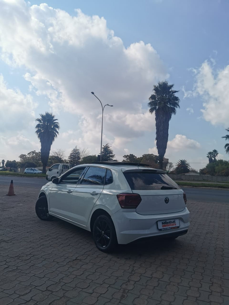 2022 Volkswagen Polo 1.0 TSI Pan Roof