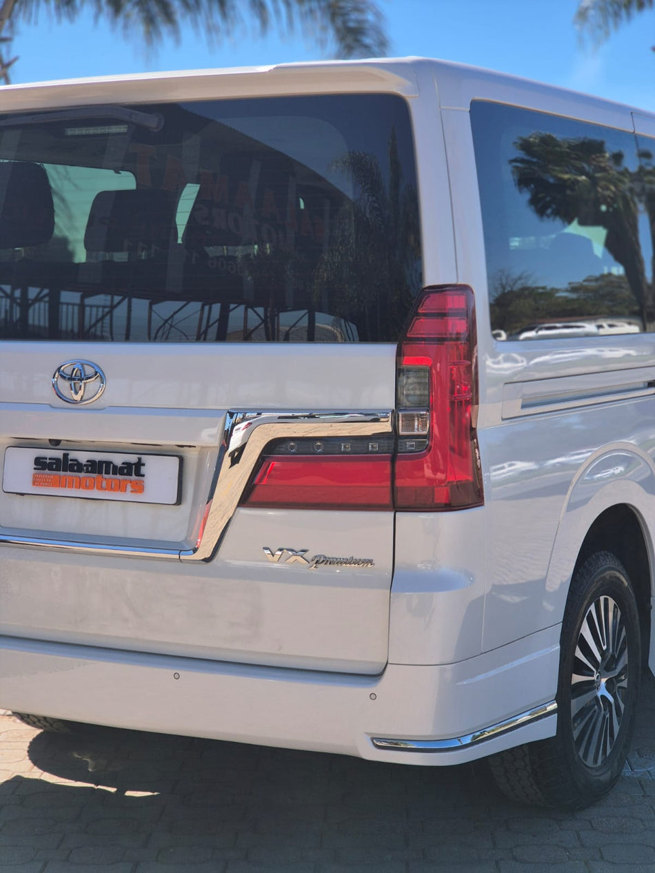 2020 Toyota Quantum VX Premium 2.8 Automatic 9 Seater LWB