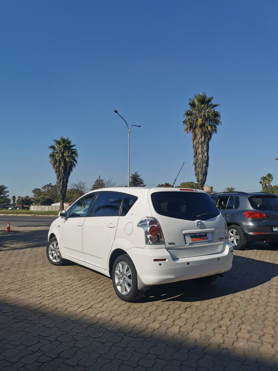 2006 Toyota Verso