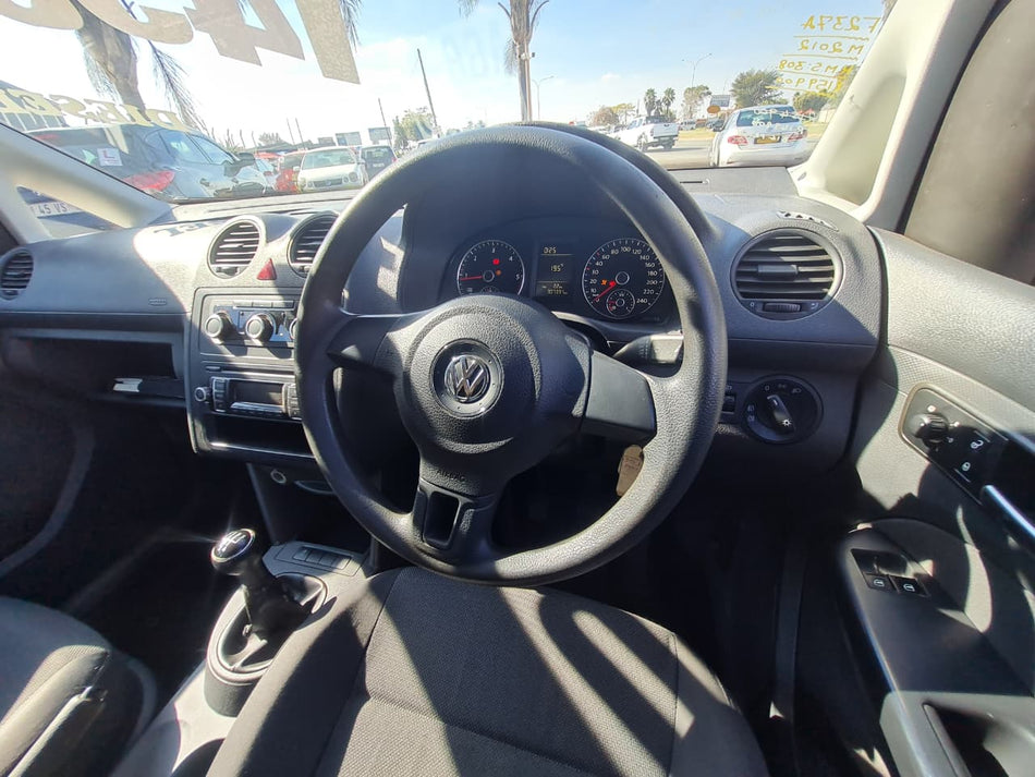 2012 Volkswagen Caddy Maxi T/Line 2.0 TDI