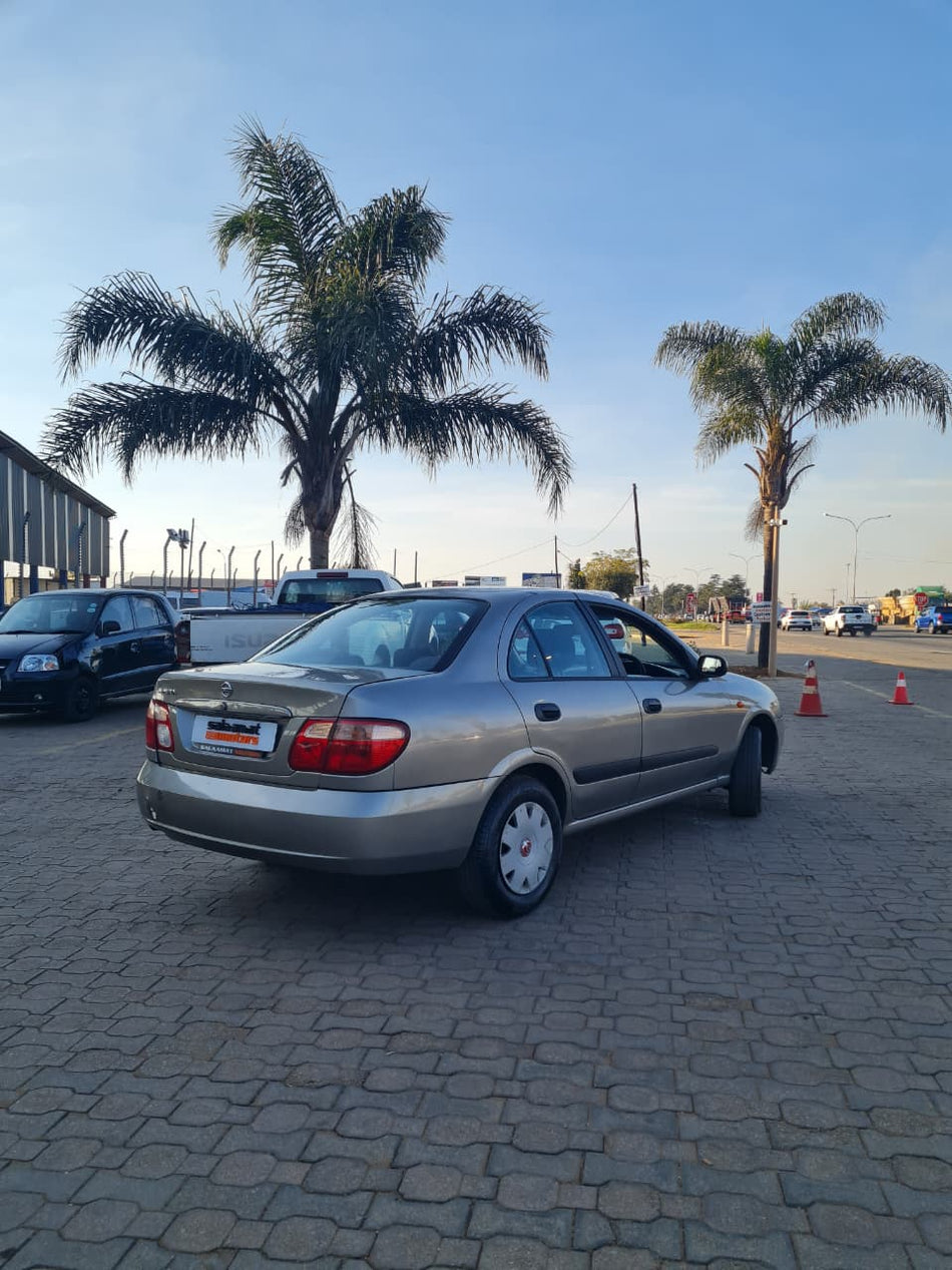 2004 Nissan Almera 1.6 Automatic