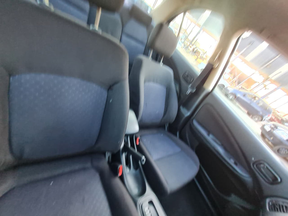 2004 Nissan Almera 1.6 Automatic