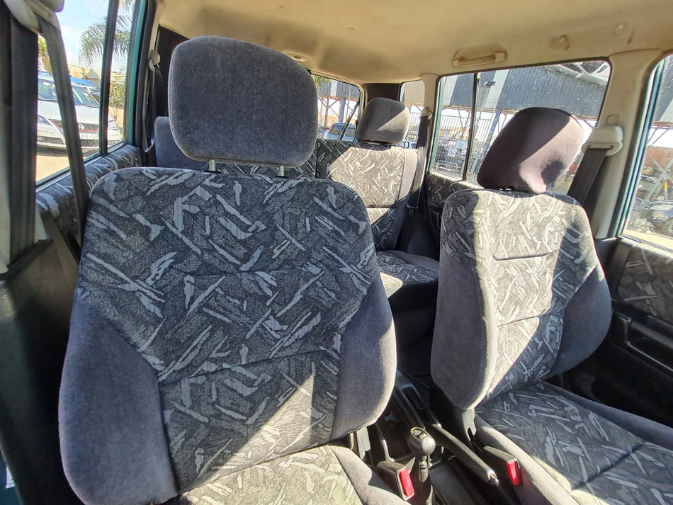 2001 Mitsubishi Pajero IO 1.8