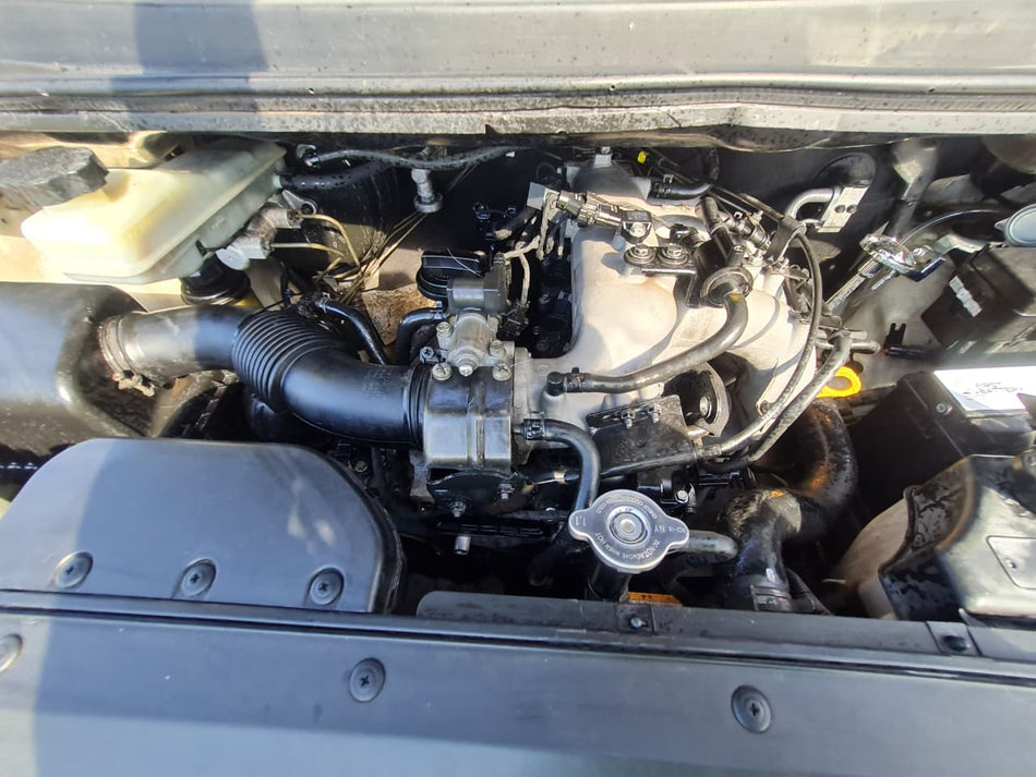 2010 Hyundai H-1 Bus 2.4