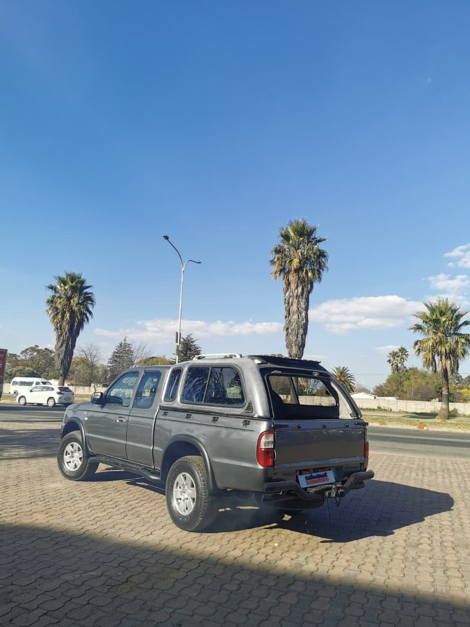 Ford Ranger 2.5D Club Cab