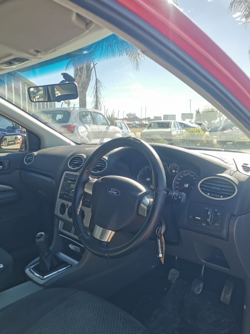 2006 Ford Focus 1.6i