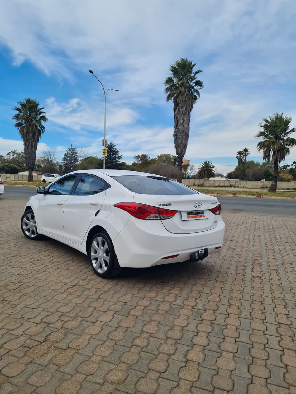 2013 Hyundai Elantra 1.6 GLS/Premium