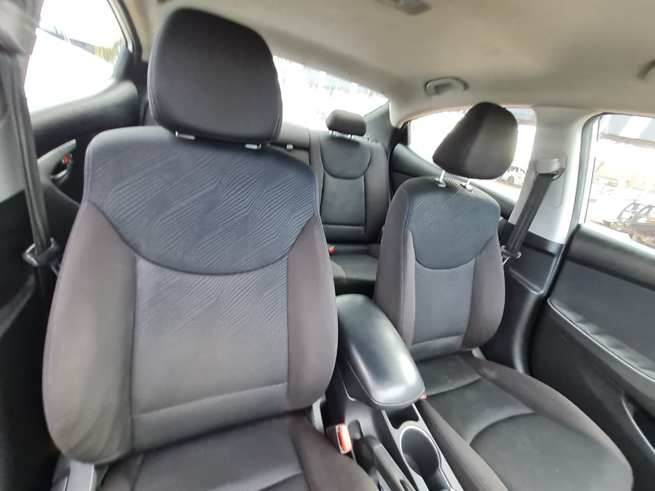 2013 Hyundai Elantra 1.6 GLS/Premium