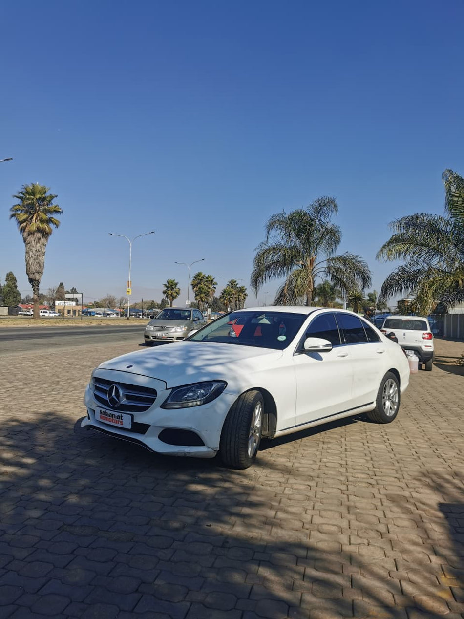 Mercedes-Benz C180 Automatic