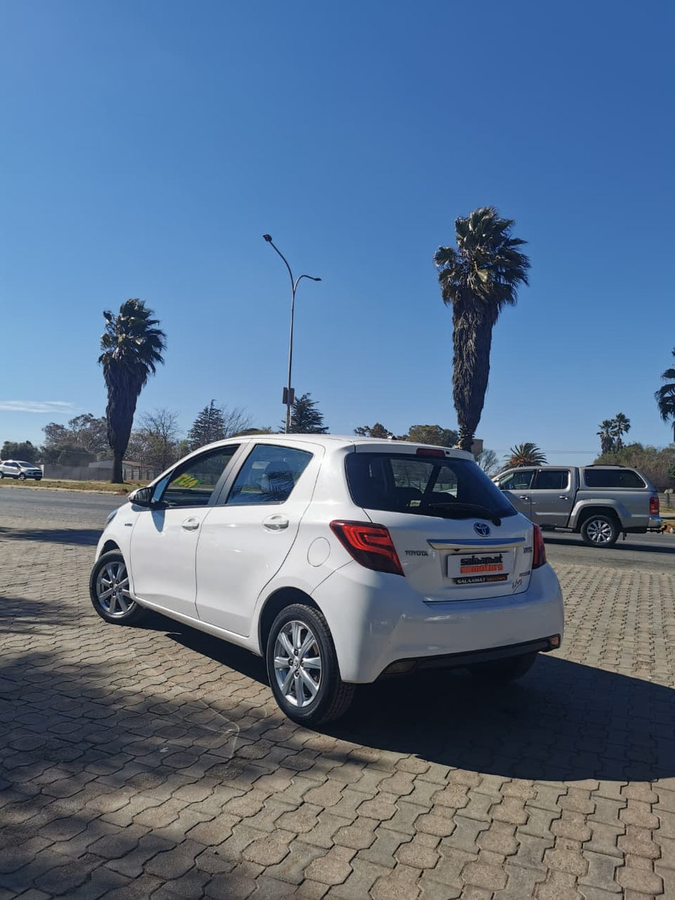 2015 Toyota Yaris 1.5 XS Hybrid Automatic