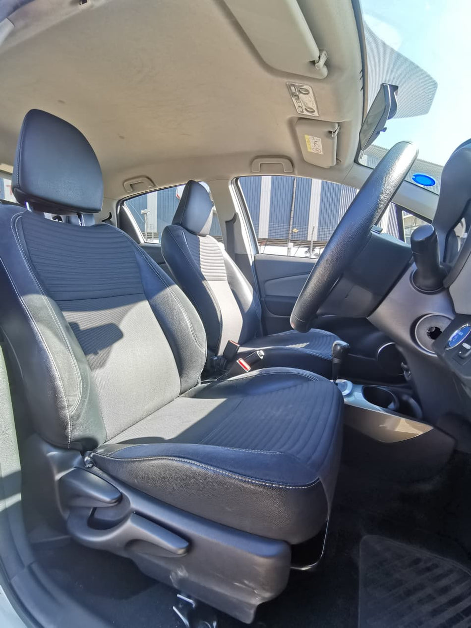 2015 Toyota Yaris 1.5 XS Hybrid Automatic