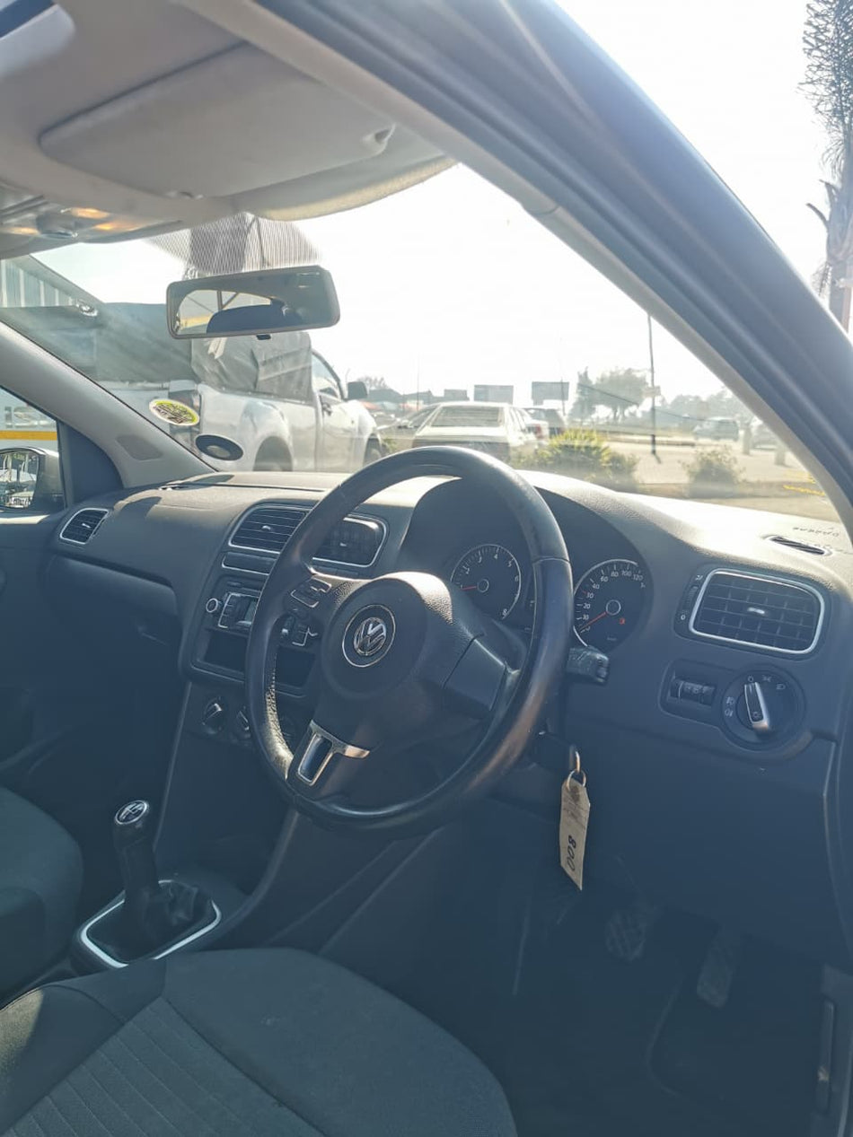 2011 Volkswagen Polo 1.4 Pan Roof