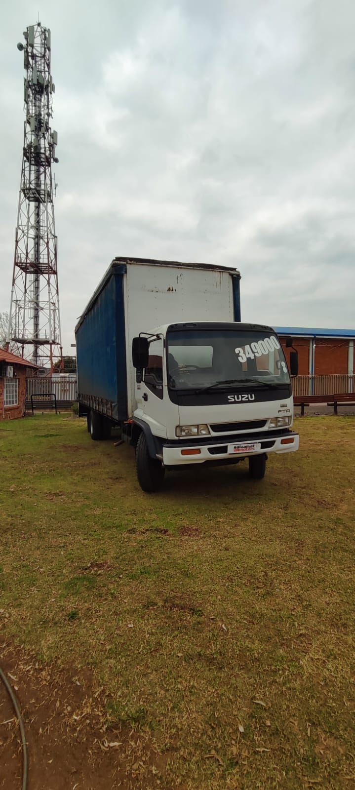 2010 Isuzu FTR800 turbo Curtain Side