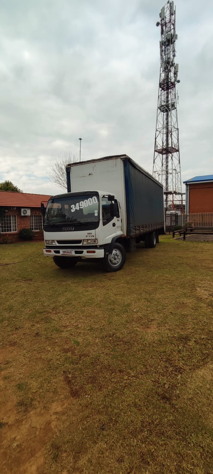 2010 Isuzu FTR800 turbo Curtain Side