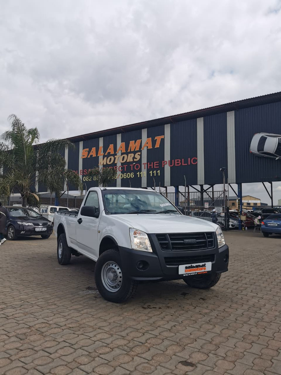 2010 Isuzu KB250D