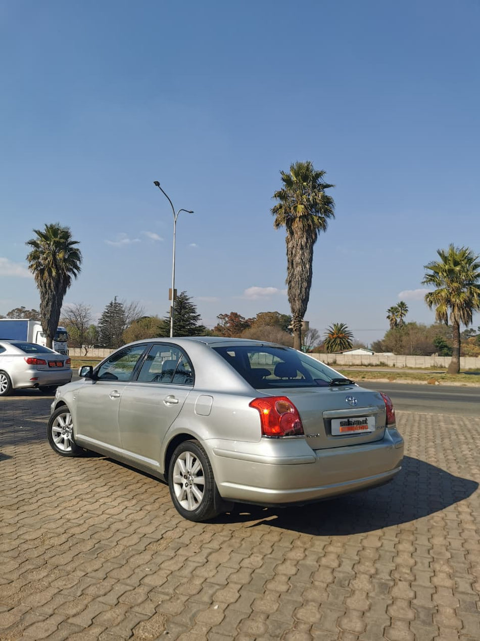 Toyota Avensis 1.8 Automatic