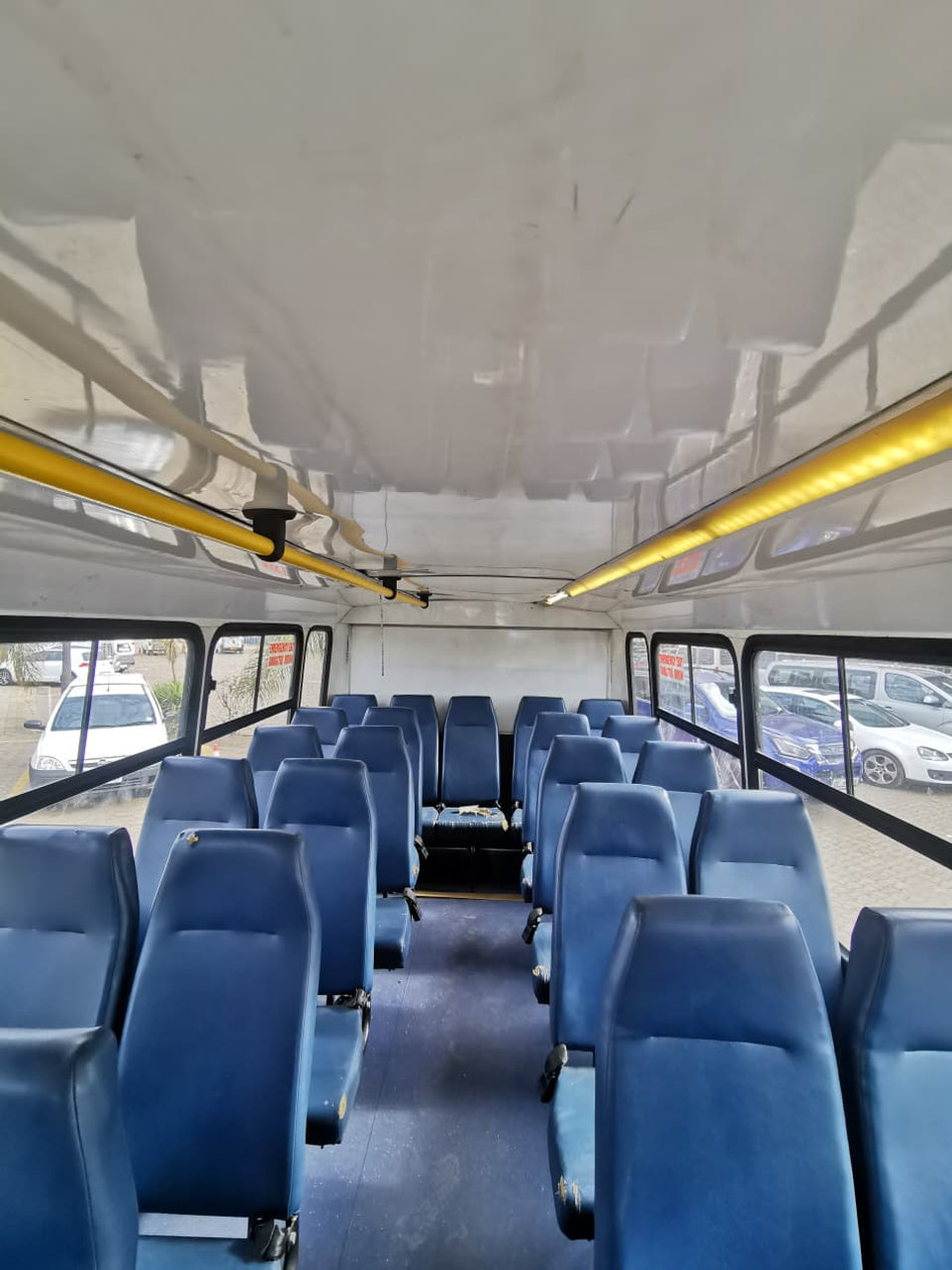 2017 Hino 300 Bus