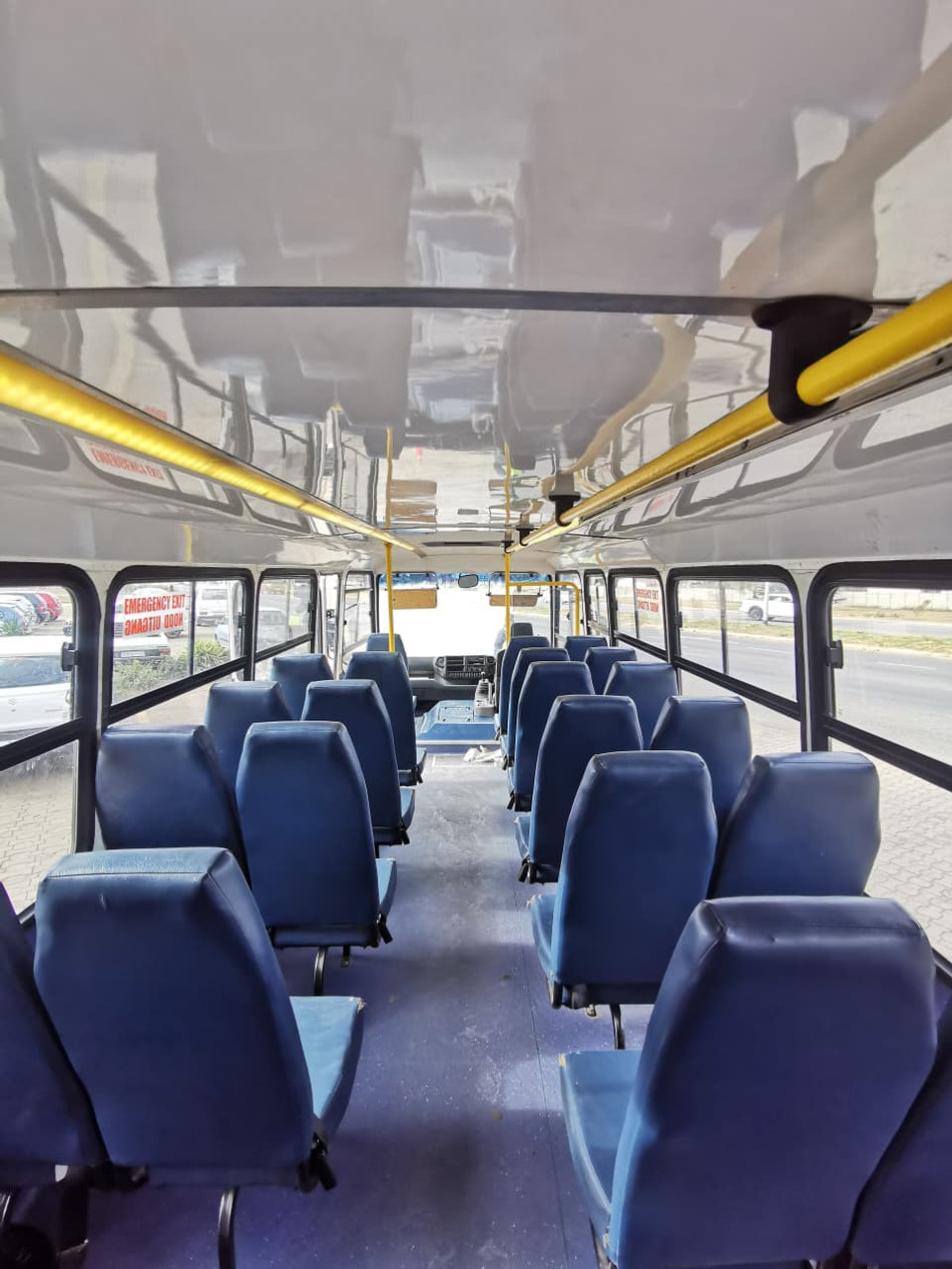2017 Hino 300 Bus