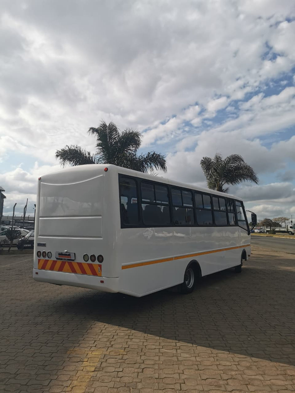 2017 Hino 300 Bus