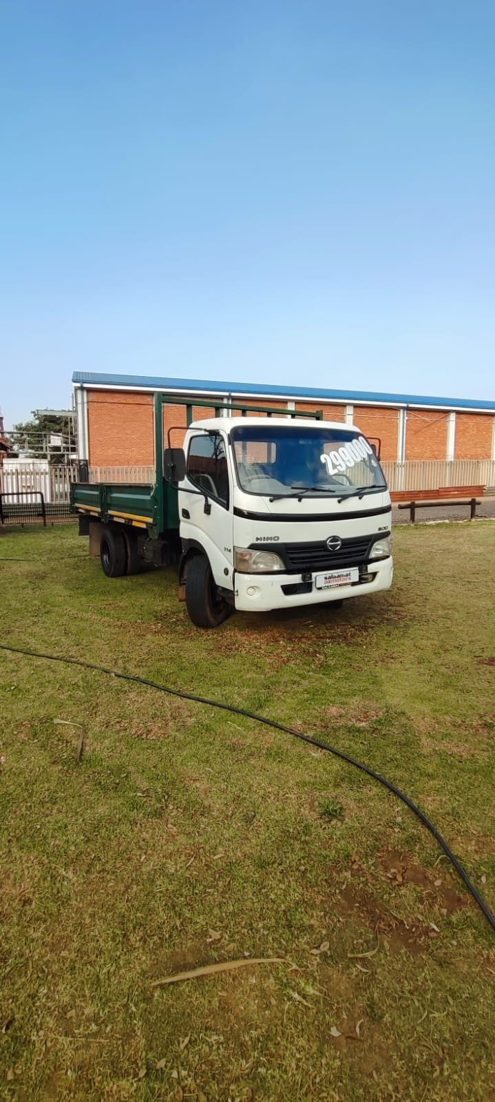 2011 Hino 300 Dropside Side-Tipper