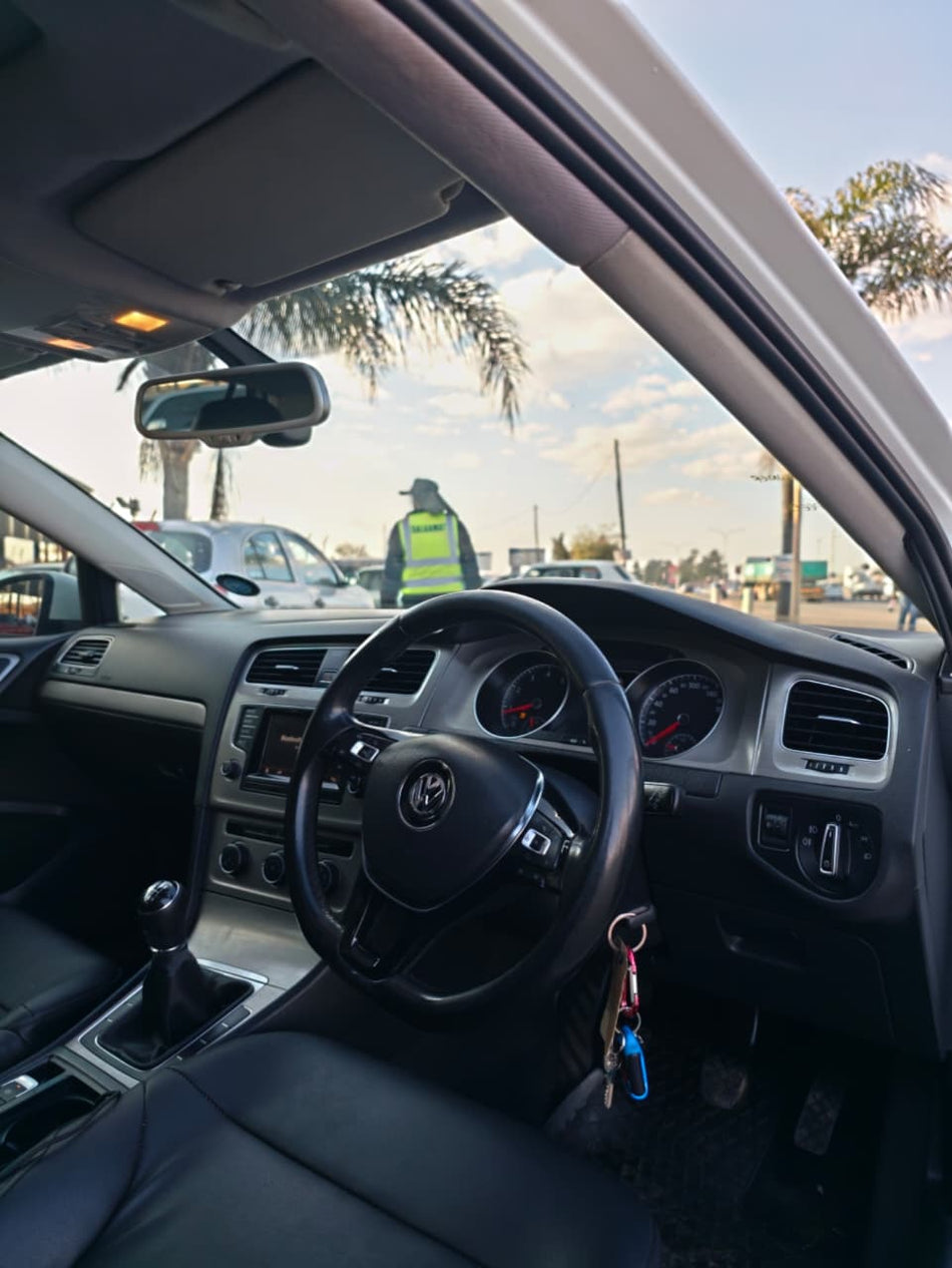 2014 Volkswagen Golf 7 TSI BlueMotion