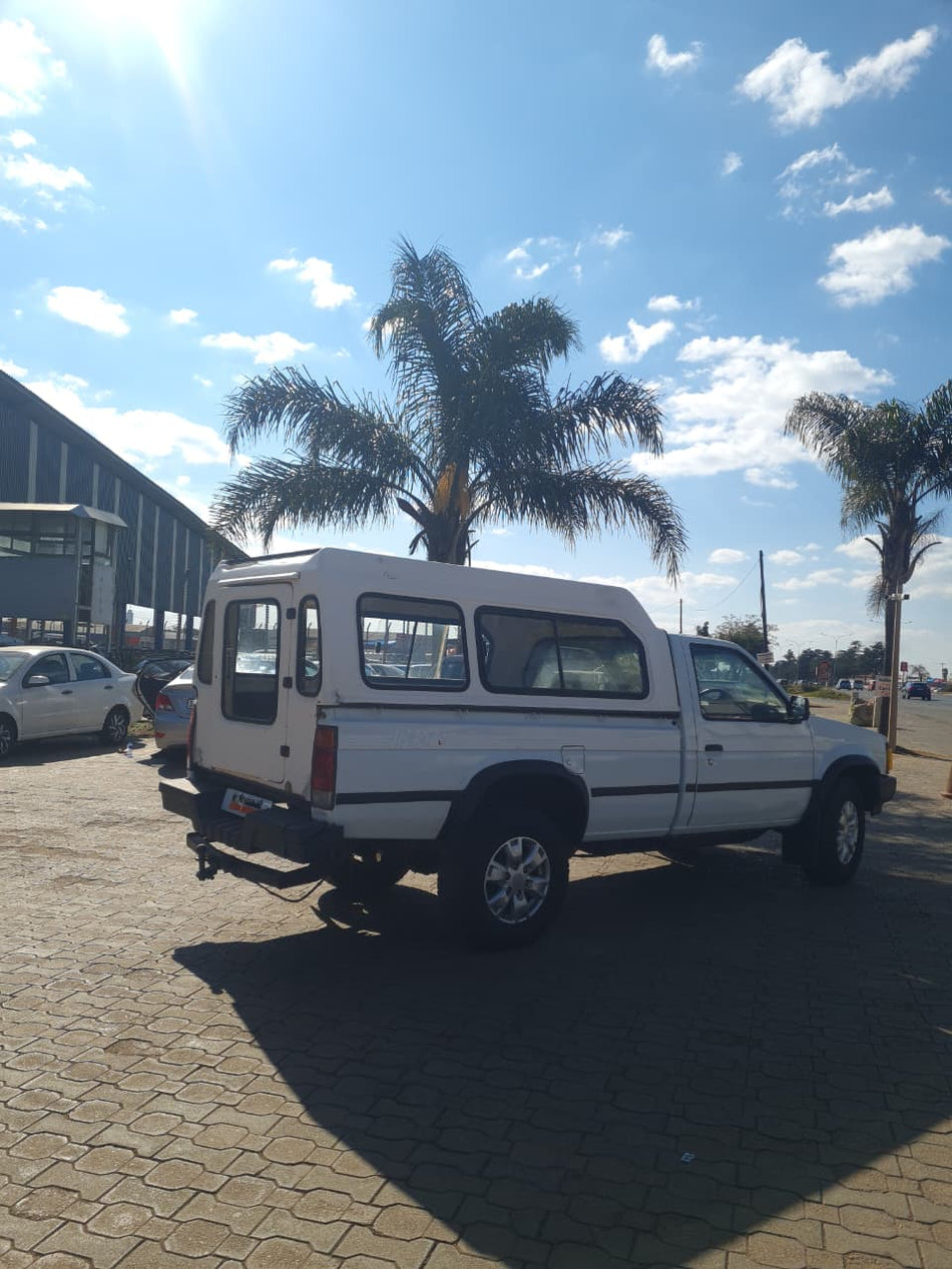 1995 Nissan 1 Tonner 2.4