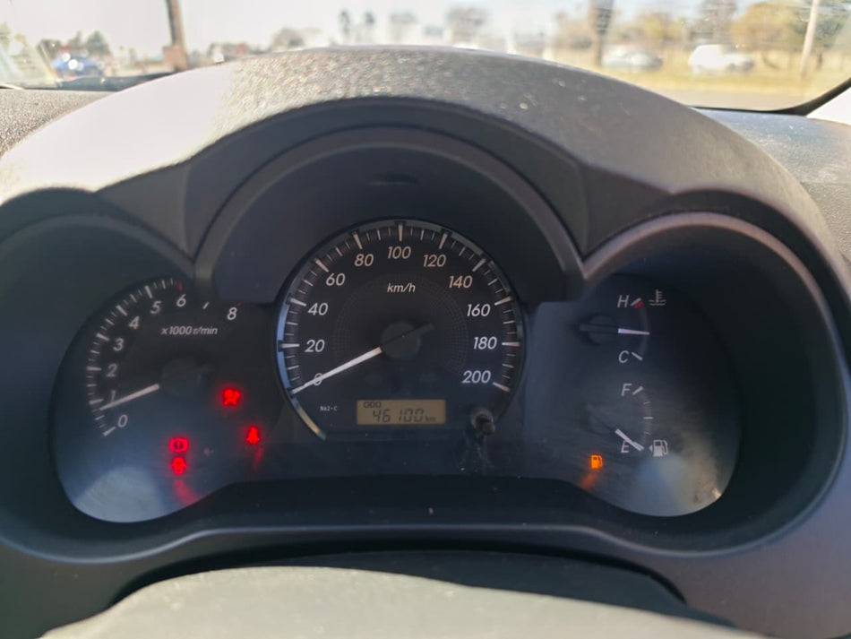 2012 Toyota Hilux 2.0