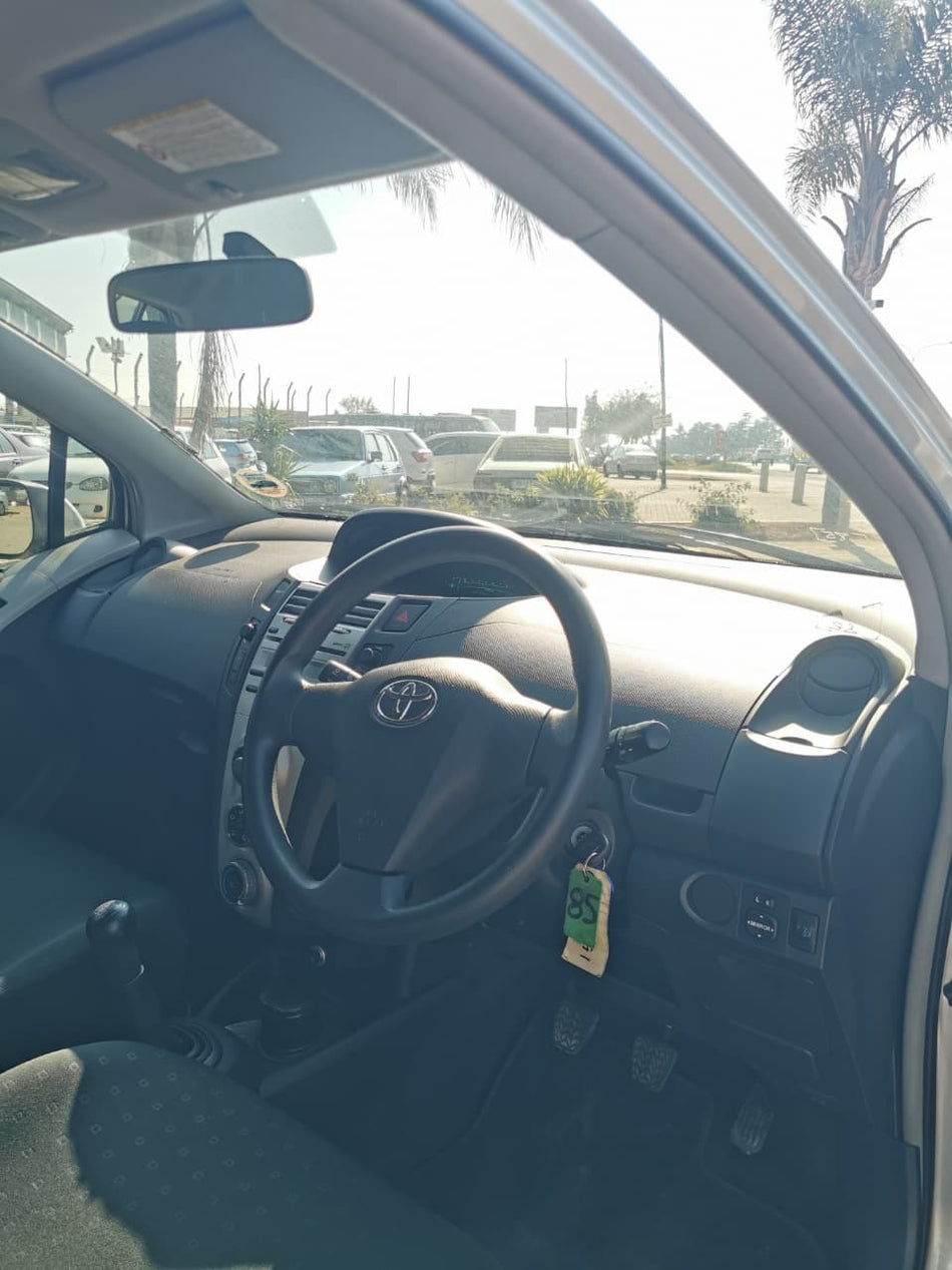 2006 Toyota Yaris T3