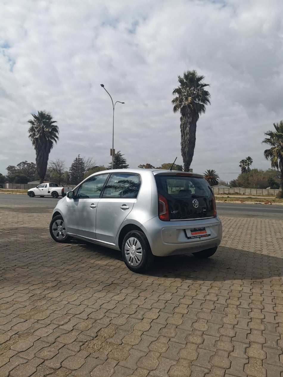 2016 Volkswagen UP 1.0