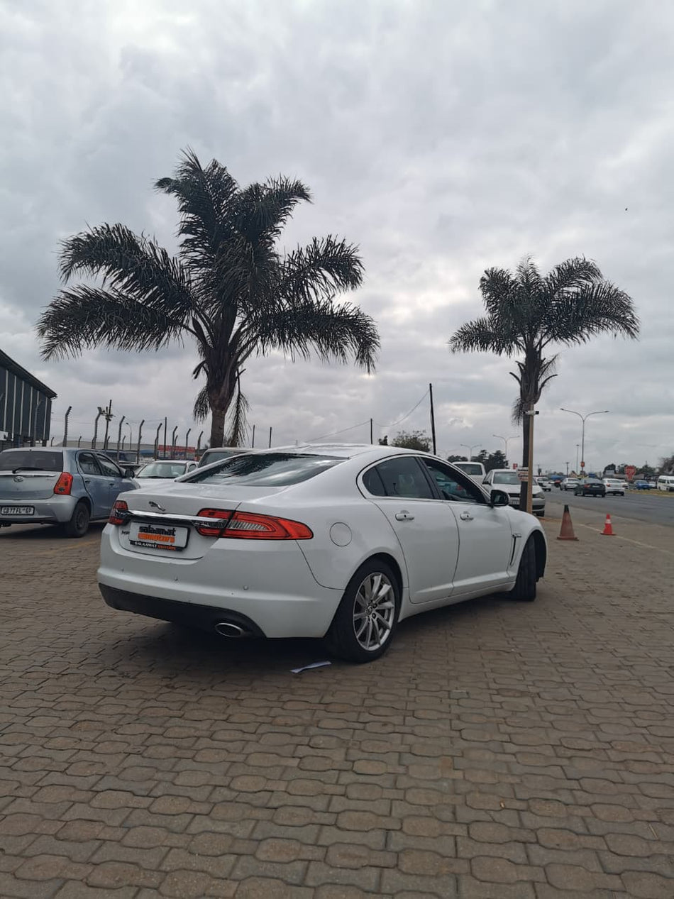 2013 Jaguar XF 2.2D Automatic