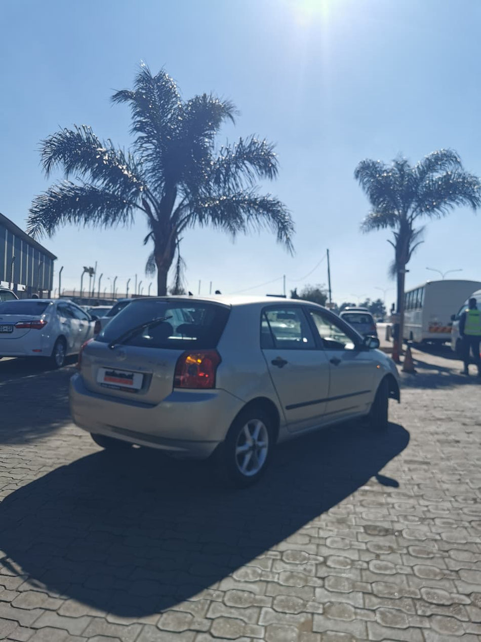 2006 Toyota RunX 140 RT