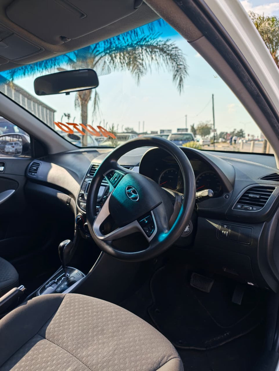 2014 Hyundai Accent 1.6 Automatic