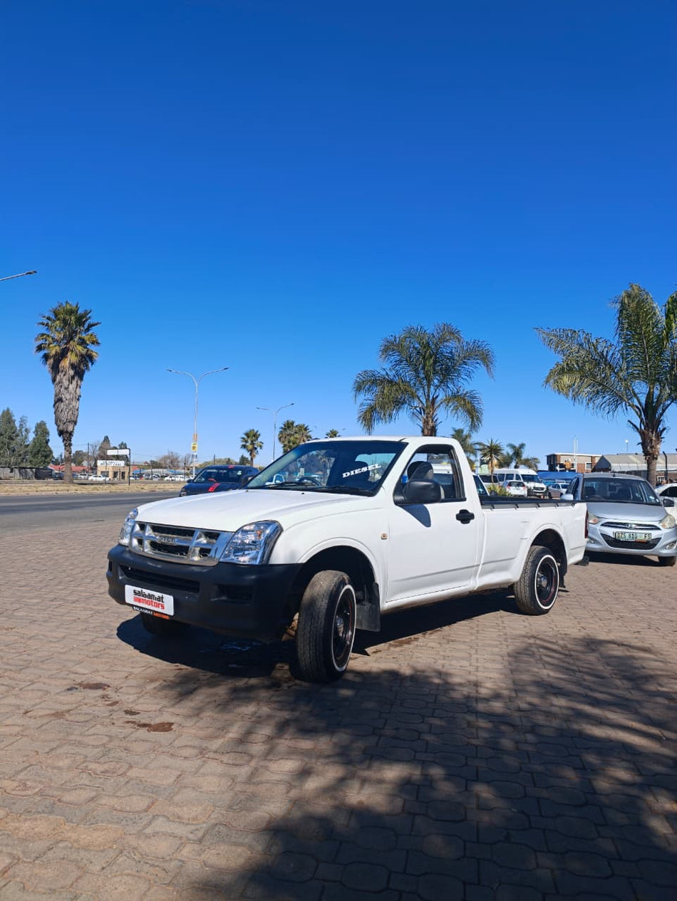 2005 Isuzu KB250D