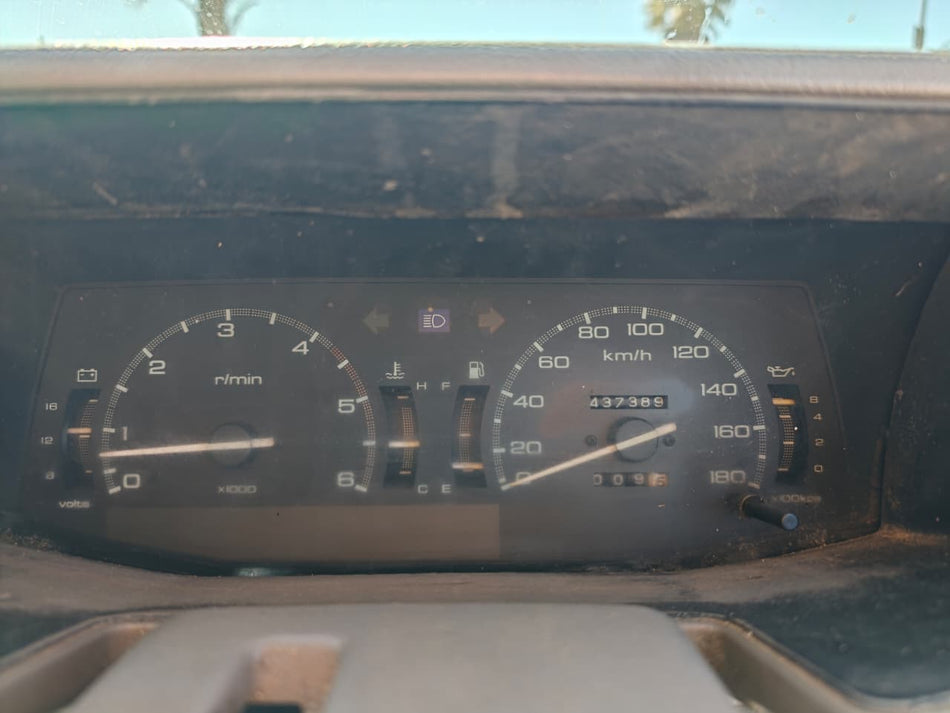 1995 Isuzu KB250D