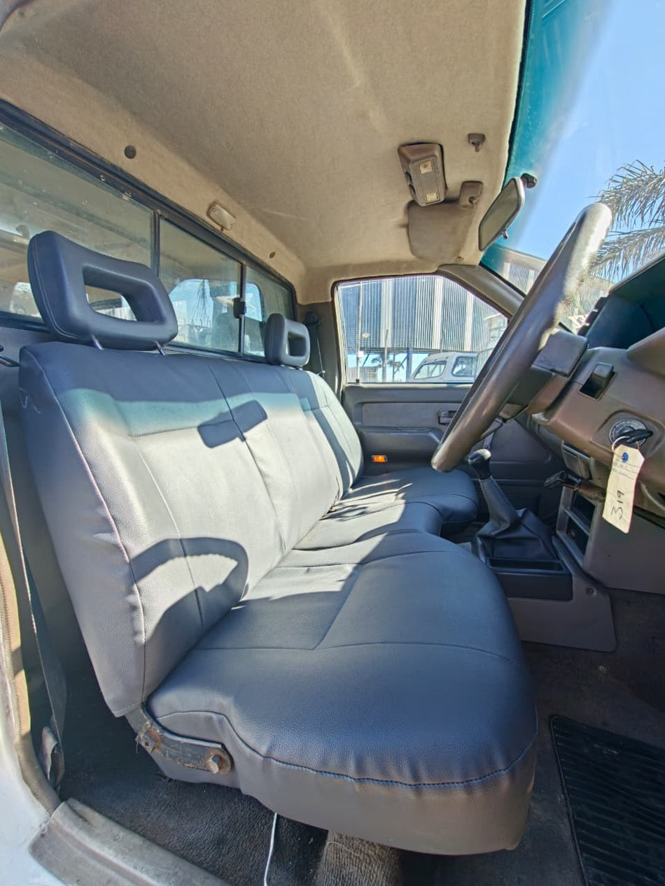 1995 Isuzu KB250D