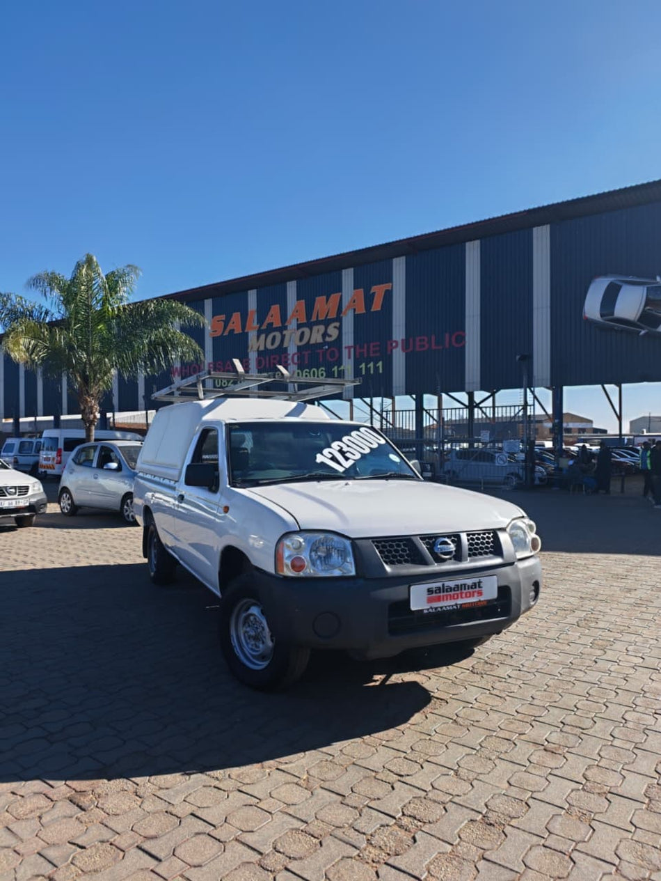2009 Nissan Hardbody 2.0