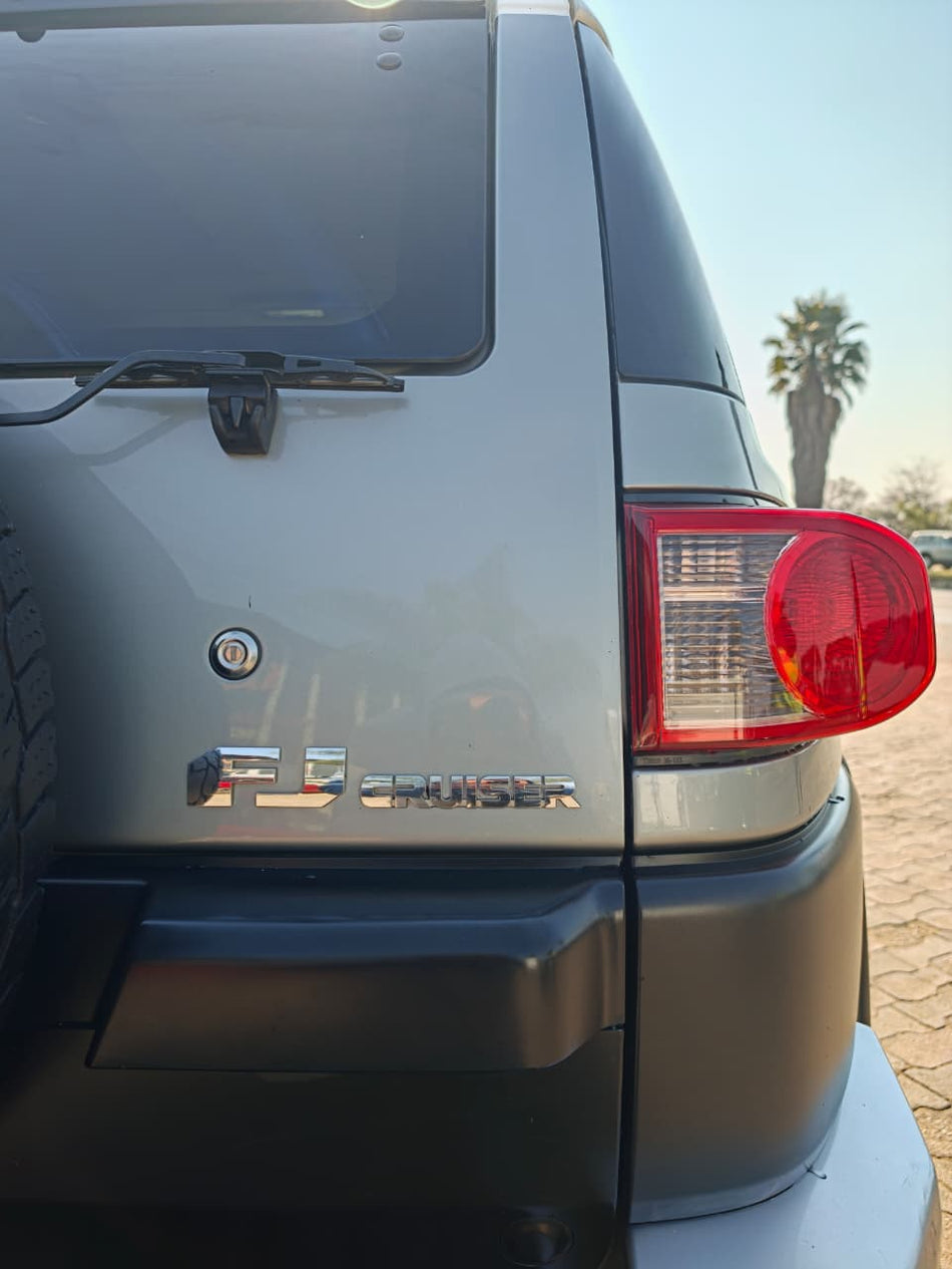 2013 Toyota FJ Cruiser 4.0 V6 4x4 Automatic