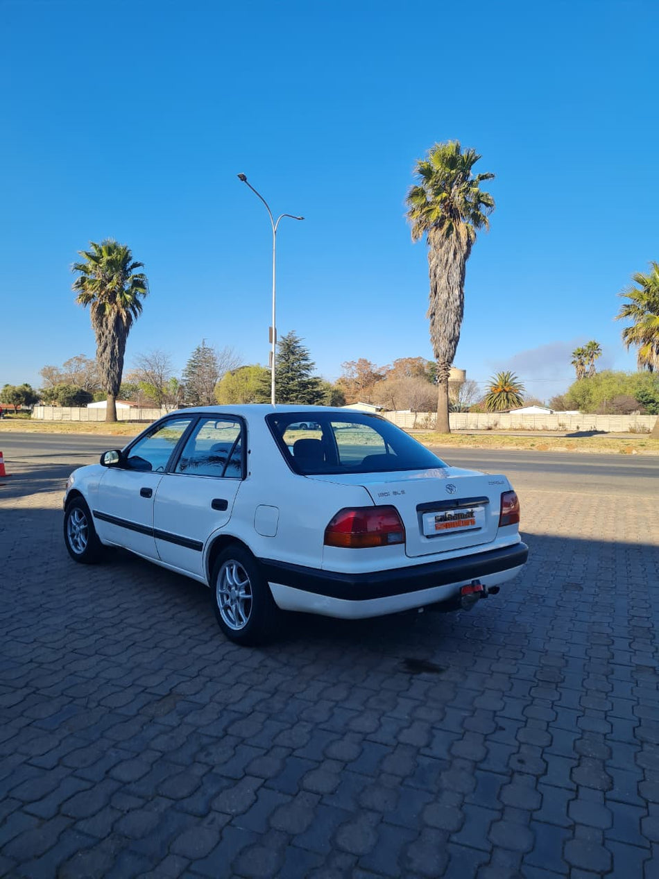 1999 Toyota Corolla 180i GLE