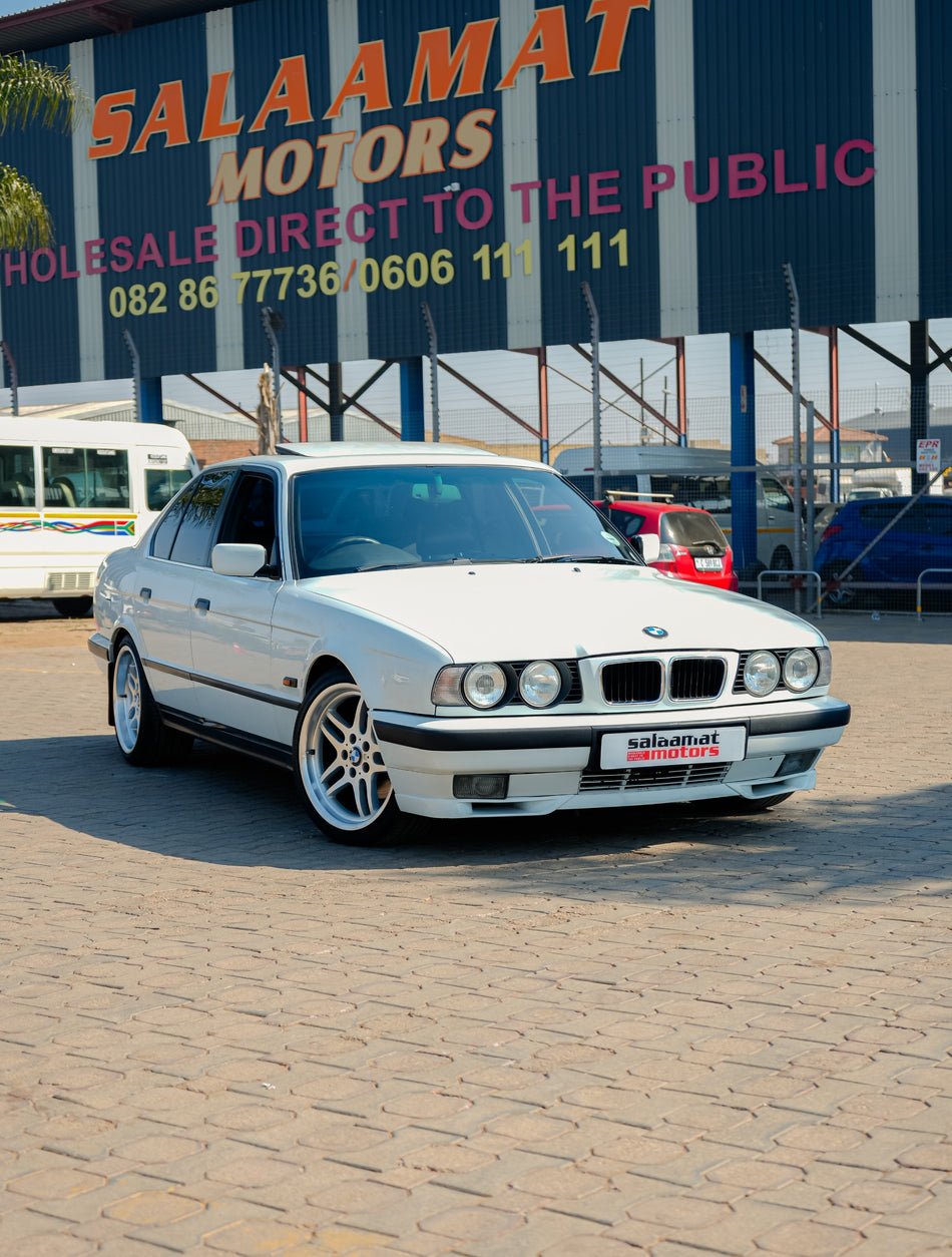 1995 BMW E34 540i V8 Automatic