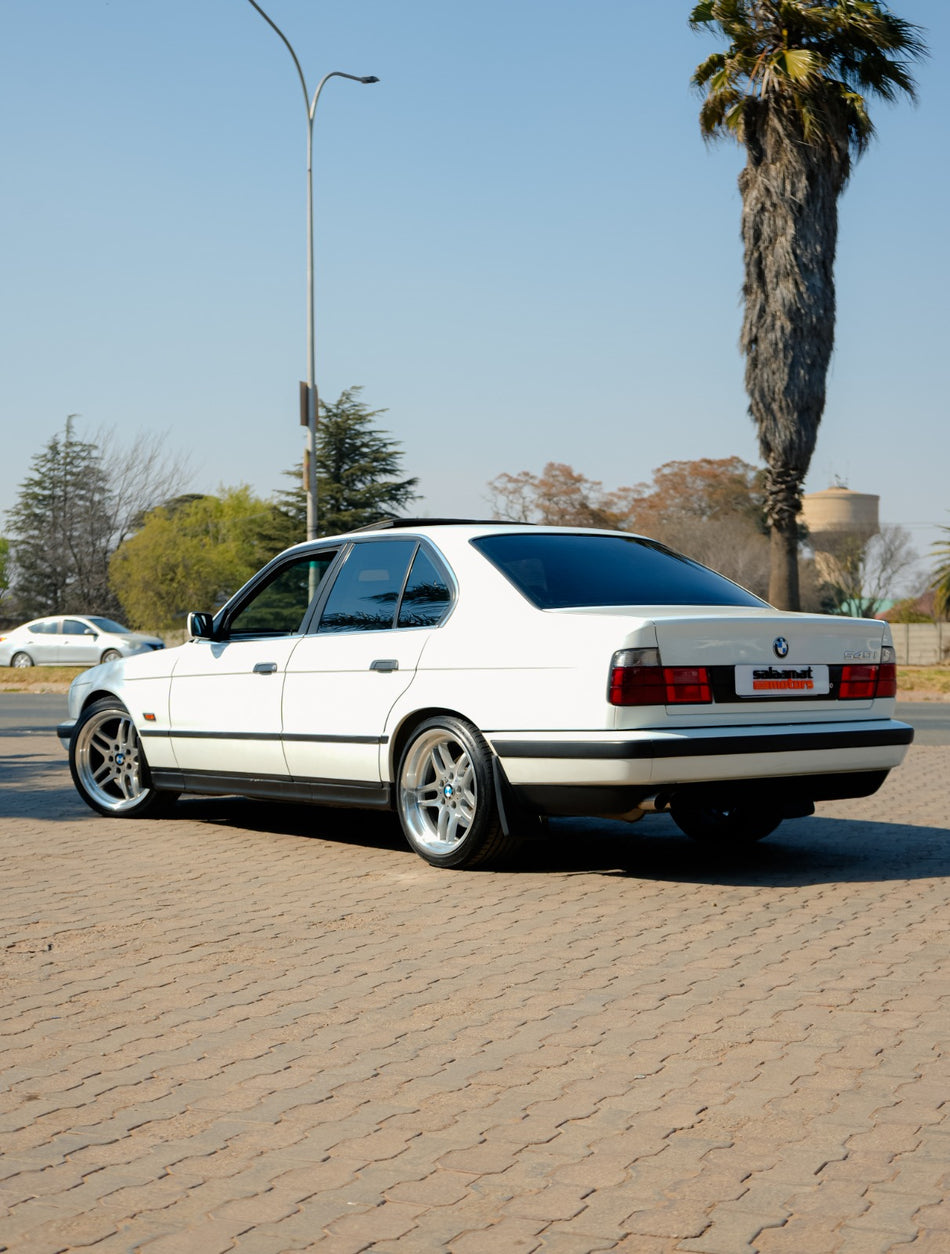 1995 BMW E34 540i V8 Automatic