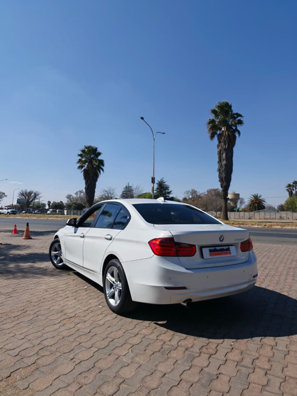 2012 BMW 320D Automatic
