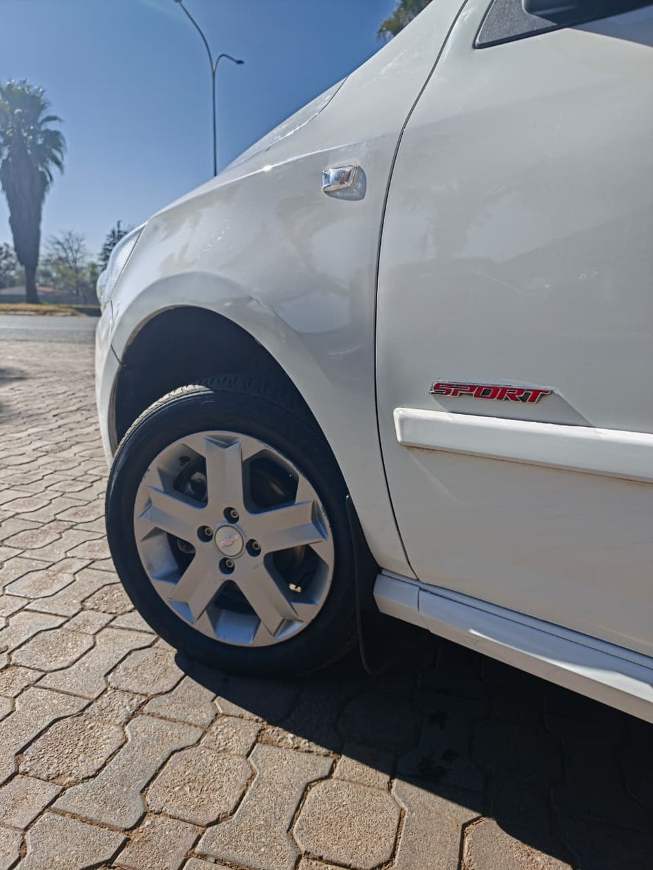 2013 Chevrolet Utility 1.8i Sport