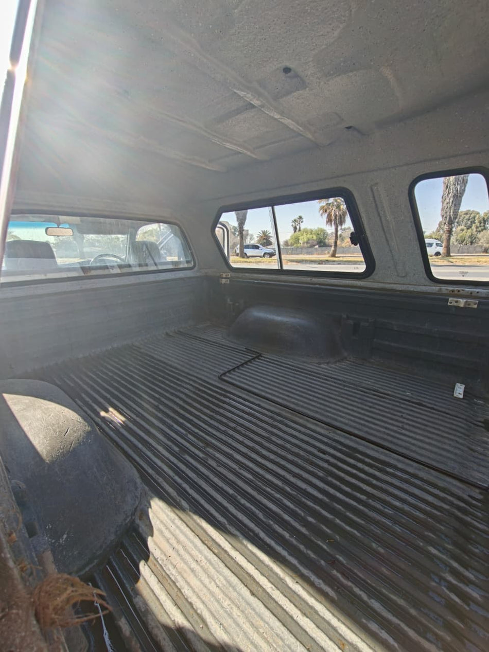 Toyota Hilux 2.0