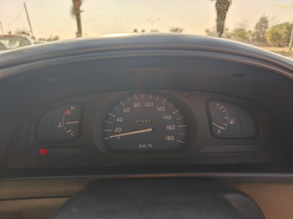 Toyota Hilux 2.0