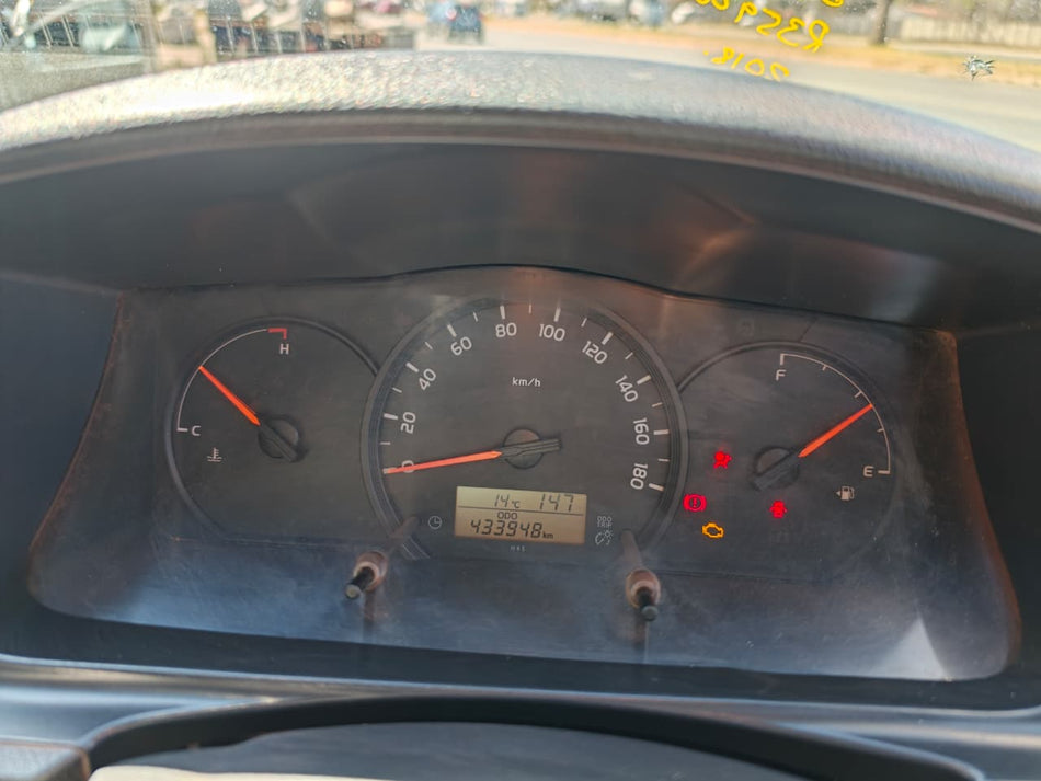 2018 Toyota Quantum Hiace Sesfikile D4D 16 Seater